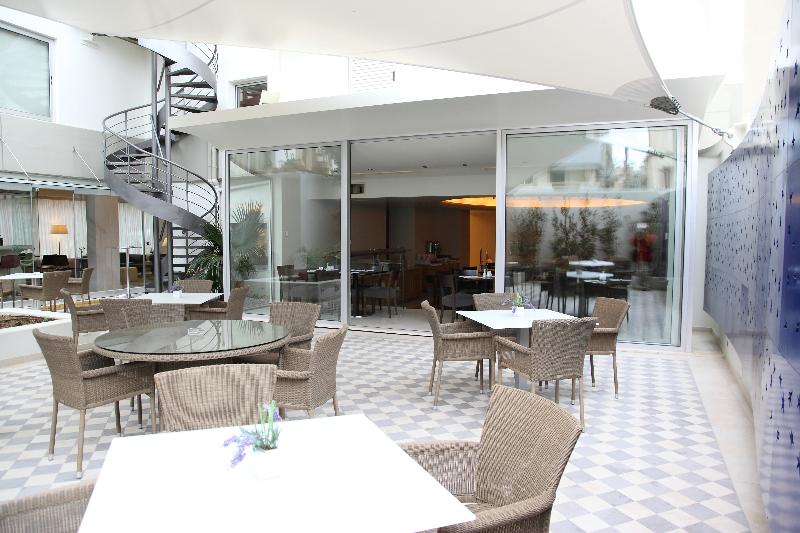 בית מלון כפרי Atrion