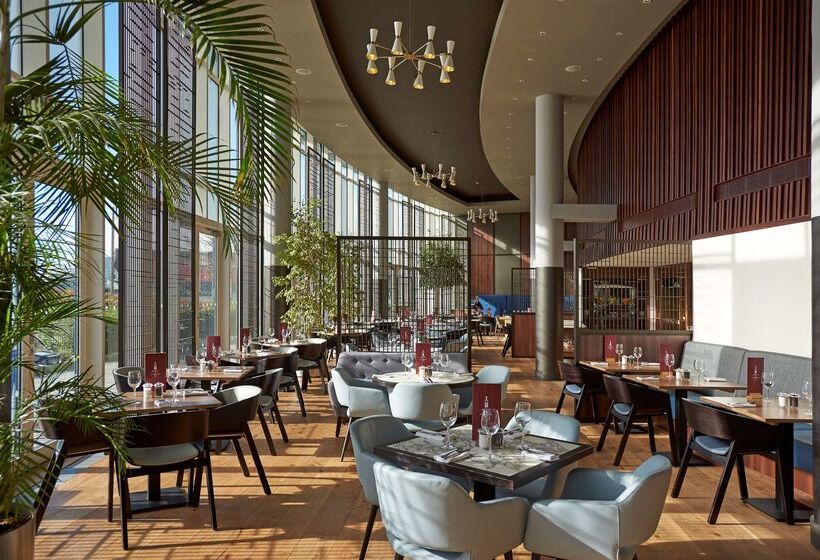 Doubletree By Hilton Hotel London Excel