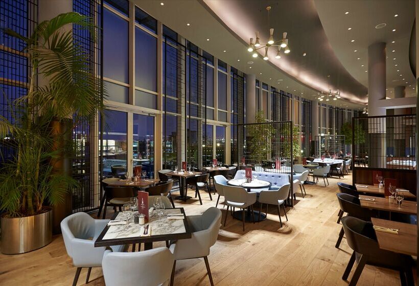 Doubletree By Hilton Hotel London Excel