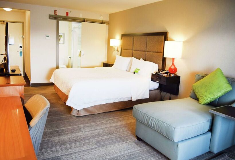 בית מלון כפרי Hampton Inn & Suites By Hilton Calgary  University Northwest