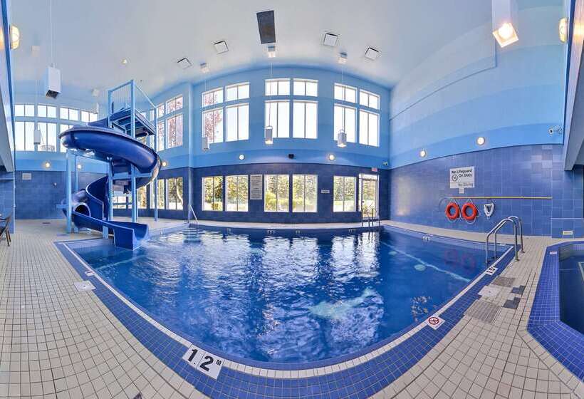 בית מלון כפרי Hampton Inn & Suites By Hilton Calgary  University Northwest