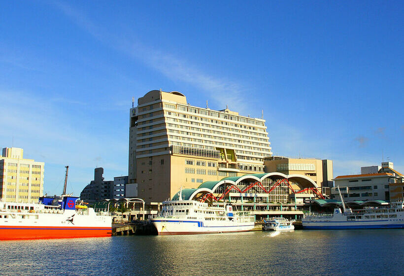 Hotel Okinawa Kariyushi Urban Resort Naha