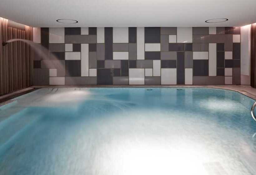 هتل Myconian Ambassador Relais & Chateaux