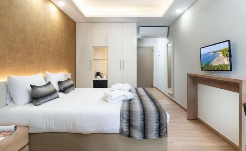 هتل Poseidon Resort