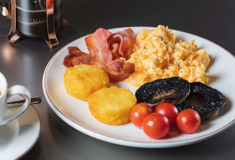 Radisson Blu Hotel, London Mercer Street