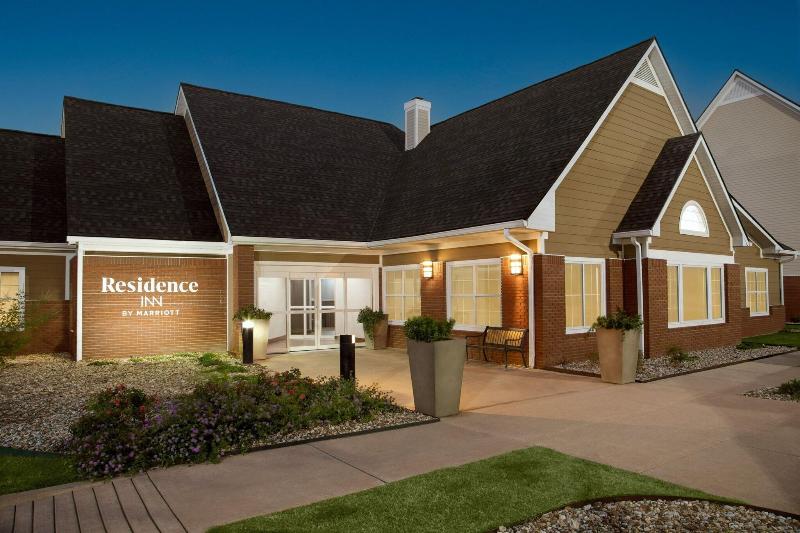 בית מלון כפרי Residence Inn By Marriott Tulsa South