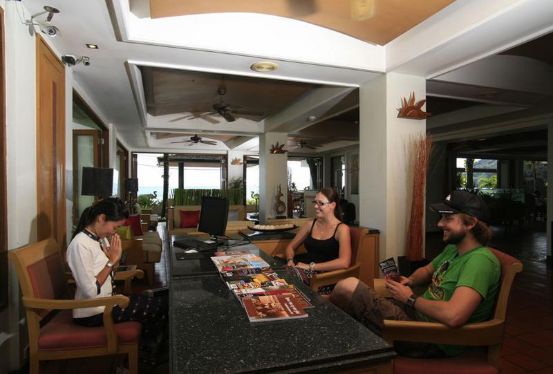 هتل Sunset Beach Resort   Sha Extra Plus