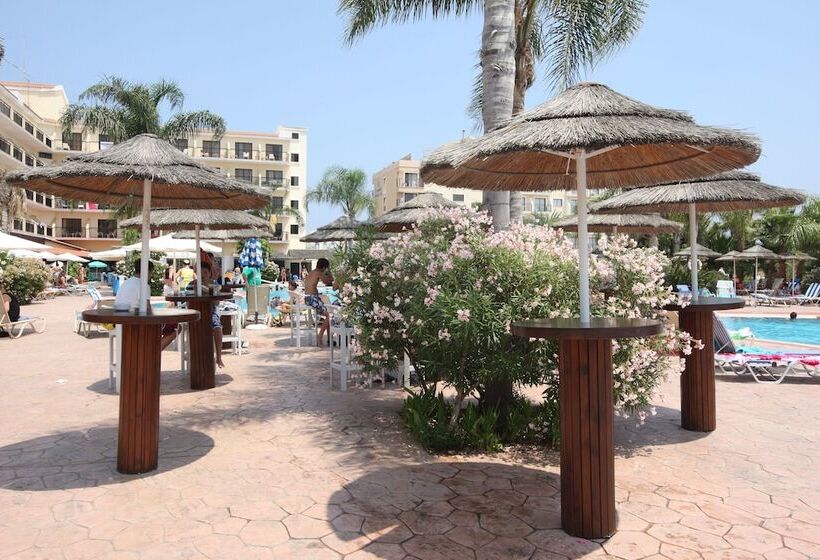 هتل Tsokkos Gardens