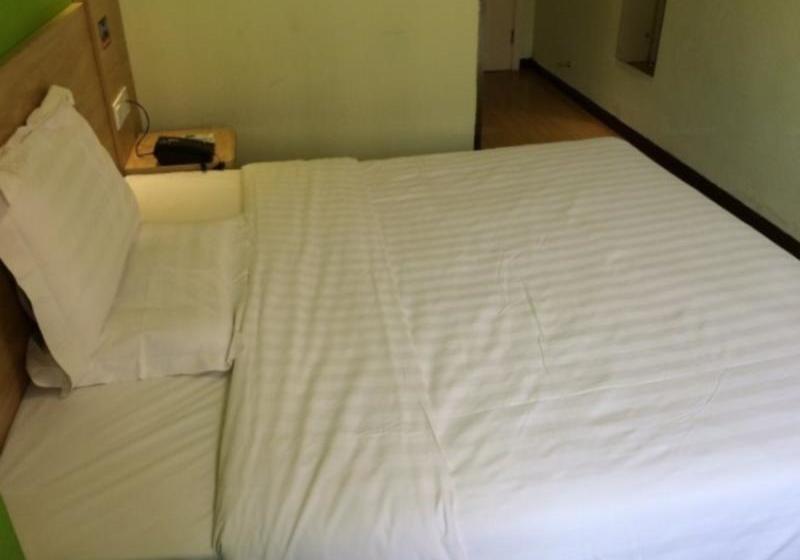 Отель 7 Days Inn Binzhou Luhua Fu Guo Road Branch