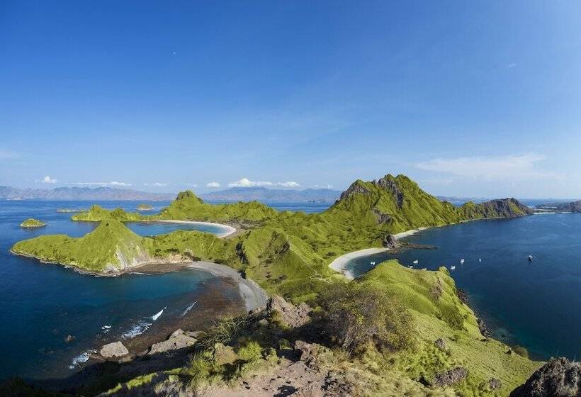 هتل Ayana Komodo Waecicu Beach