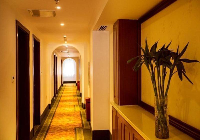 Отель Greentree Inn Liaoning Jinzhou Railway Station Express