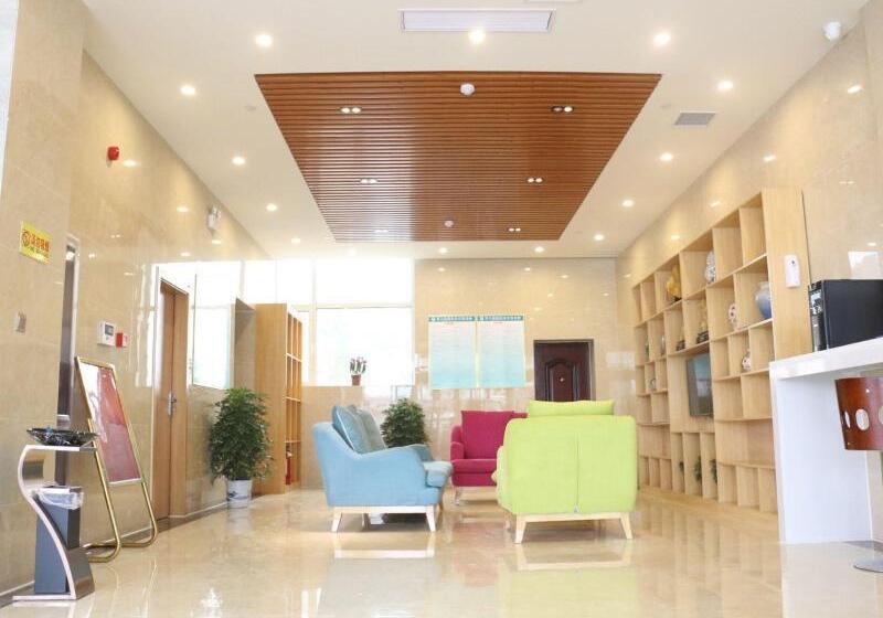 호텔 Greentree Inn Linyi Beicheng New Area North Mengshan Road Express