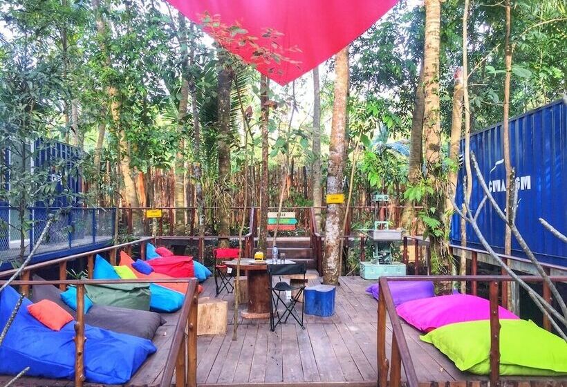هتل Hau Eco Lodges Citumang Pangandaran