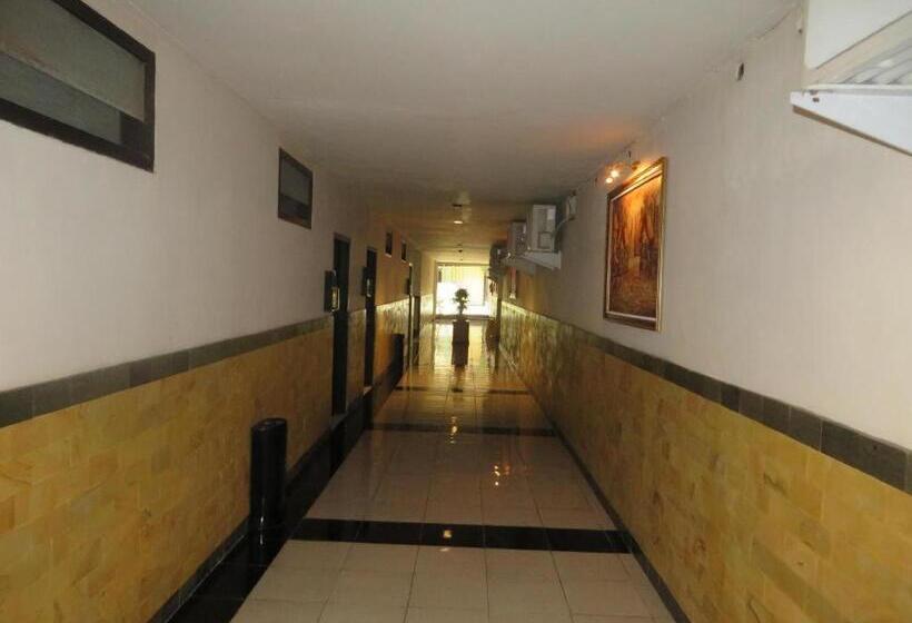 Insumo Palace Hotels & Resorts