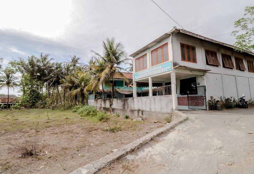 فندق Losmen Parikesit