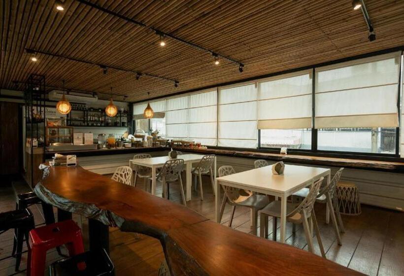 酒店 Pakchong Center Poshtel