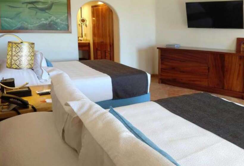 هتل Cabo Surf