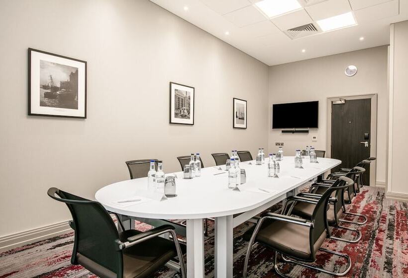 בית מלון כפרי Crowne Plaza London   Docklands, An Ihg