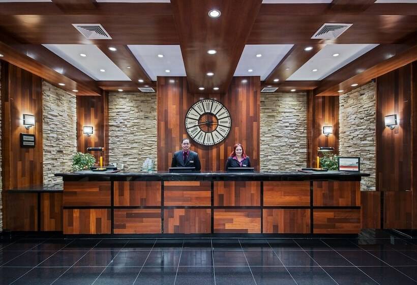 هتل Crowne Plaza Newark Airport, An Ihg