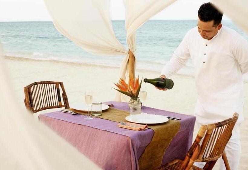 هتل Excellence Riviera Cancun All Inclusive - Adults Only