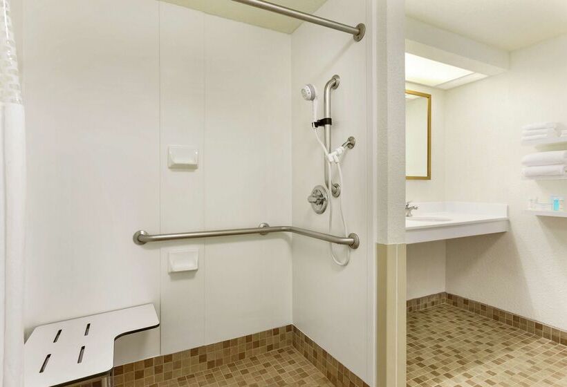 فندق Hampton Inn & Suites Tarpon Springs