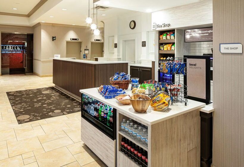 هتل Hilton Garden Inn Omaha Downtown/old Market Area