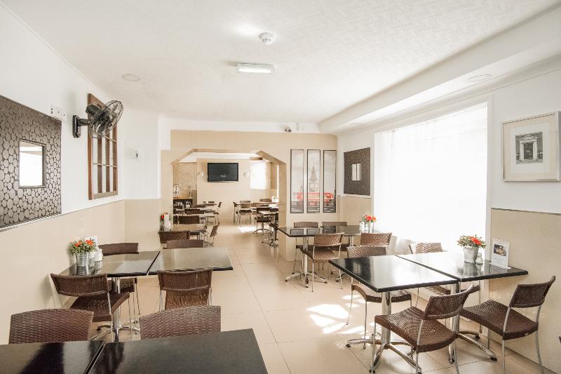 Huttons Hotel, Victoria London