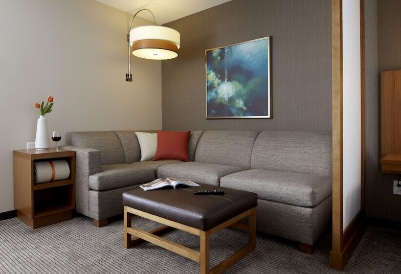 هتل Hyatt Place Mt Laurel