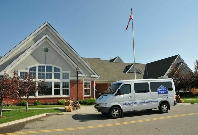 ホテル Lakeview Signature Inn Calgary Airport