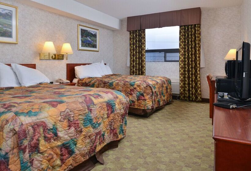 هتل Lexington Inn & Suites Windsor