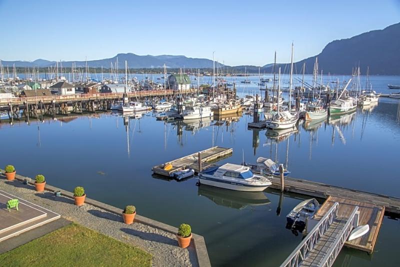 בית מלון כפרי Oceanfront Suites At Cowichan Bay