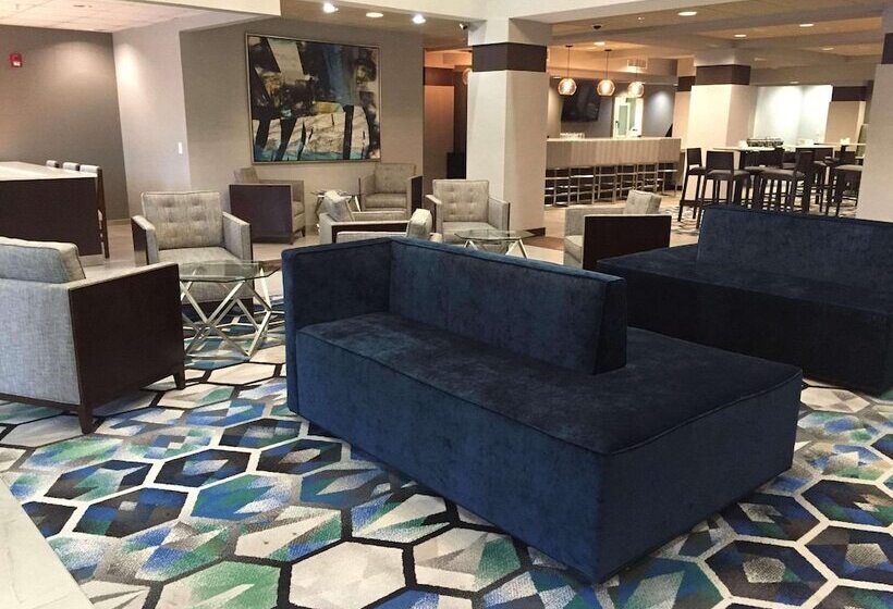 Radisson Hotel Dallas North Addison