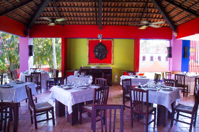 Hotel Grand Decameron Complex Bucerias, A Trademark All Inclusive Resort