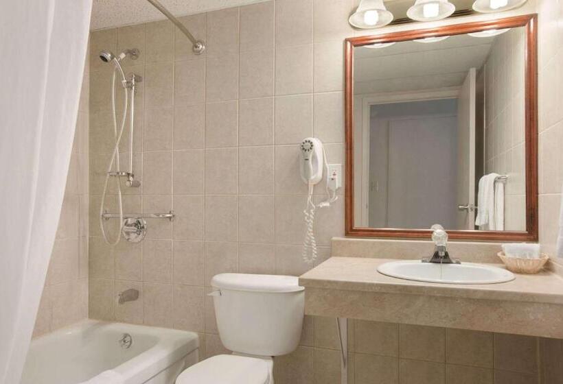 فندق Travelodge By Wyndham Cambridge  Waterloo