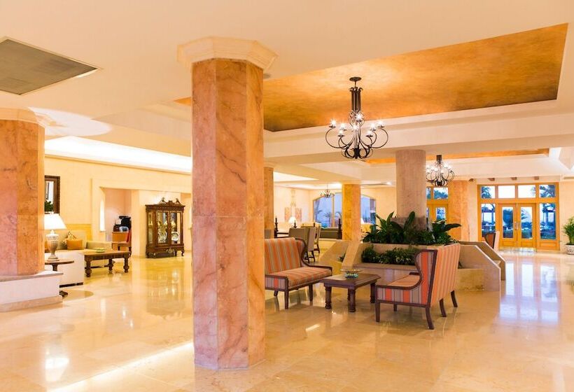 هتل Villa La Estancia Beach Resort & Spa