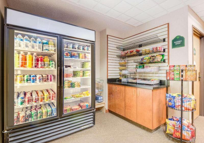 فندق Wingate By Wyndham Gillette Near Camplex