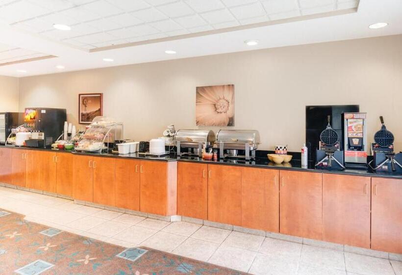 فندق Wingate By Wyndham Gillette Near Camplex