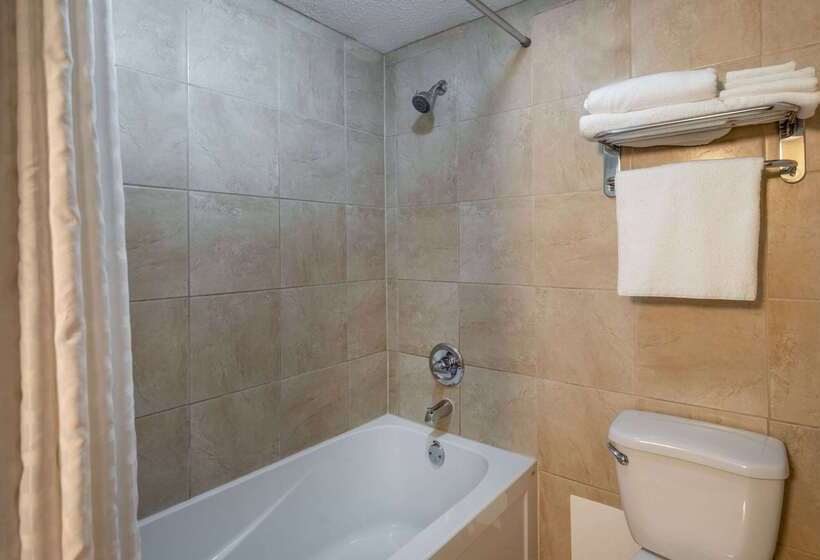 مُتل Super 8 By Wyndham Edmonton International Airport