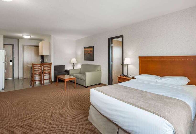 מוטל Super 8 By Wyndham Grande Prairie