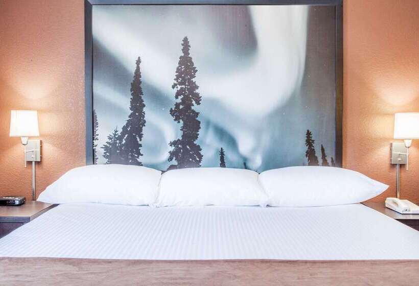 فندق على الطريق Super 8 By Wyndham Meadow Lake