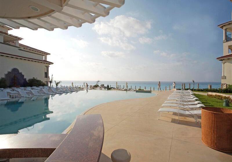 استراحتگاه Grand Park Royal Cancun - All Inclusive