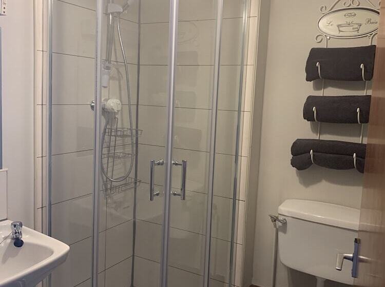 ベッドアンドブレックファースト High Greenside