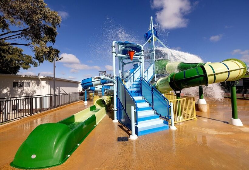 Отель Big4 Emu Beach Holiday Park
