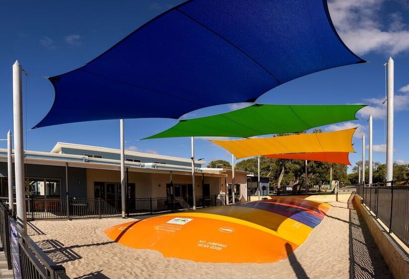 فندق Big4 Emu Beach Holiday Park