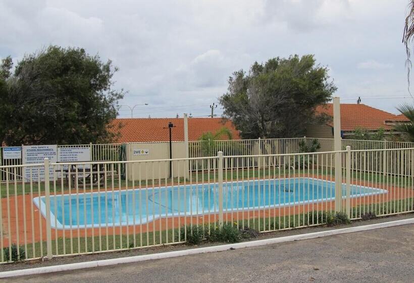 فندق على الطريق Ocean View Villas