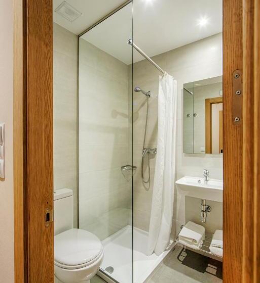 تختخواب و صبحانه Hostal Restaurante Lugano