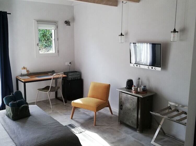 민박 Les Perluetes