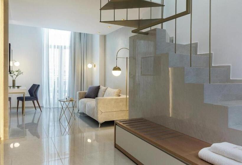 هتل Mirabile Luxury Suites