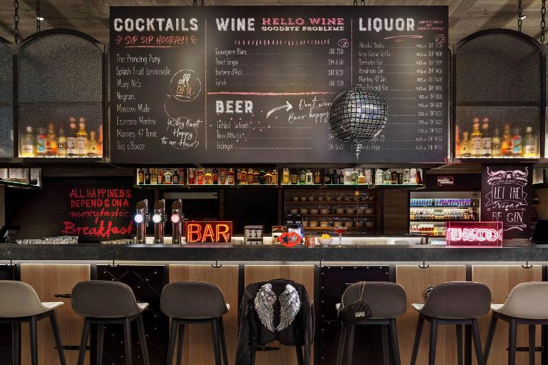 בית מלון כפרי Moxy Bern Expo