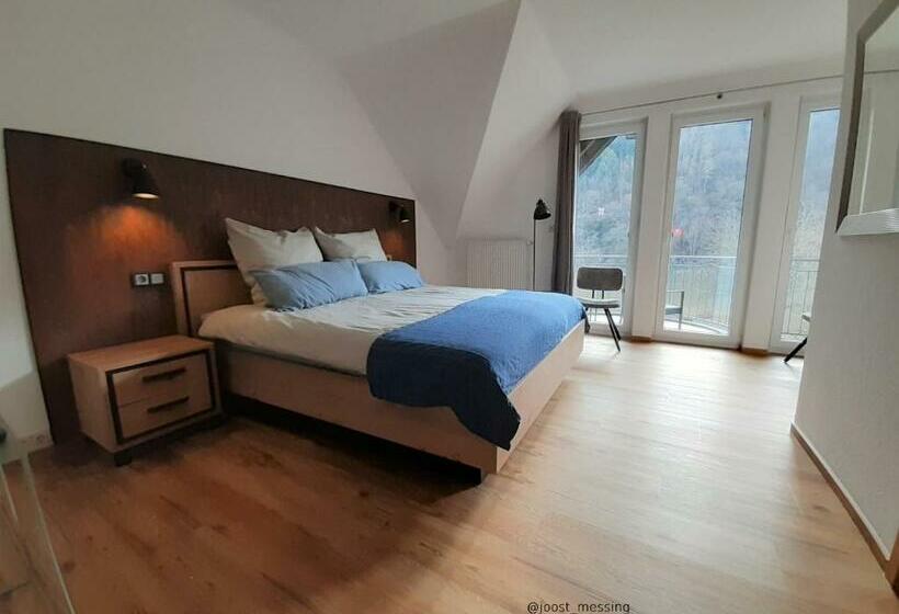 ペンション Haus Moselliebe B&b